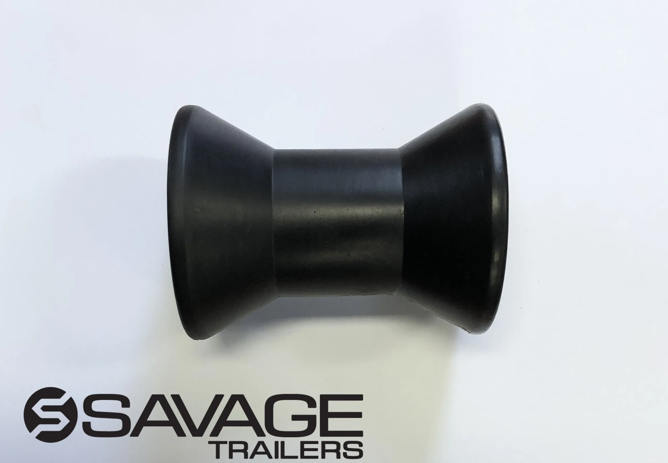 4" Bow Roller with End Protector Caps to suit Fibreglass Boats
