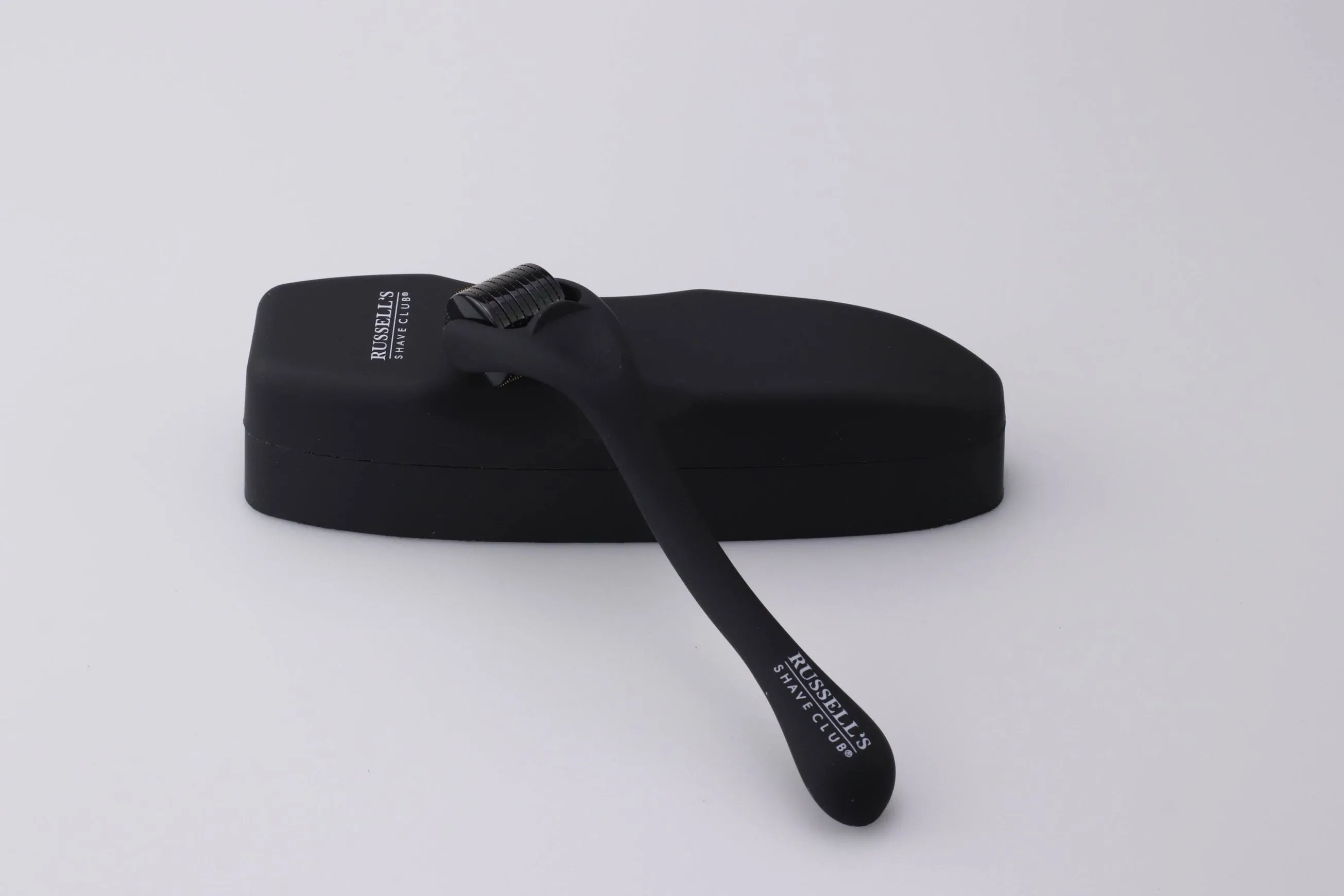 Grow Your Best Beard: The Revolutionary Roller for Facial Hair Growth