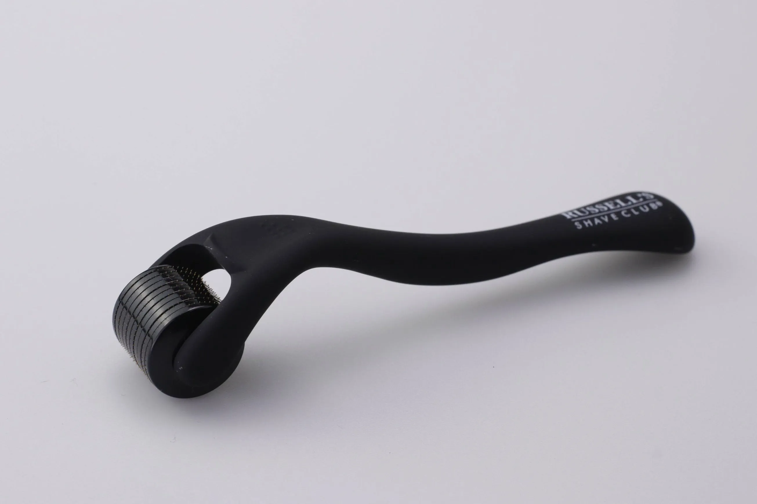 Grow Your Best Beard: The Revolutionary Roller for Facial Hair Growth