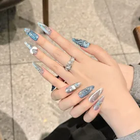 Swan Lake Cat Eye Nails Set