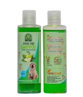Wet Dog Every Day Apple Scented Shampoo 200ml